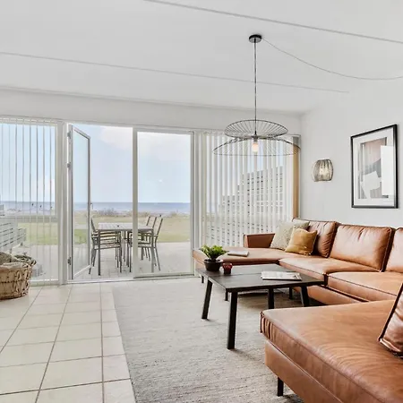 Semesterbostad Three-bedroom In